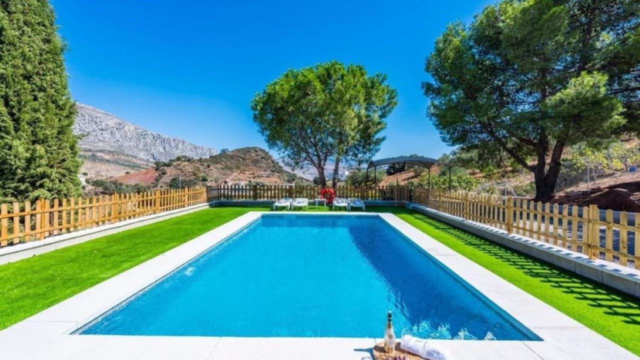 אל צ'ורו Casa Rural El Olimpo-Caminito Del Rey מראה חיצוני תמונה